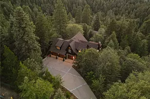576 S Cumberland, Lake Arrowhead, CA 92352 - Photo 41