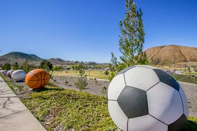 34273 Torrey Pines Court, Lake Elsinore, CA 92532 - Photo 57
