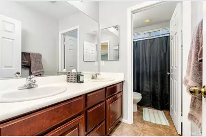 34273 Torrey Pines Court, Lake Elsinore, CA 92532 - Photo 25