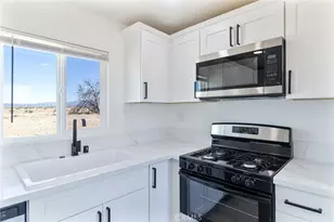 81884 Montgomery Rd, 29 Palms MCB, CA 92277 - Photo 5