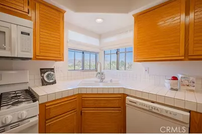 8123 E Oak Ridge Cir, Anaheim Hills, CA 92808 - Photo 25