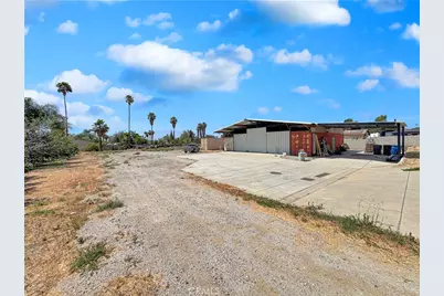 875 Clark, Riverside, CA 92501 - Photo 53