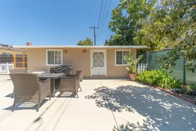 2501 Deodar, Santa Ana, CA 92705 - Photo 39