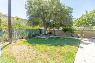 2501 Deodar, Santa Ana, CA 92705 - Photo 41