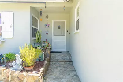 2501 Deodar, Santa Ana, CA 92705 - Photo 5