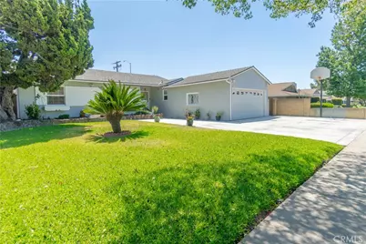 2501 Deodar, Santa Ana, CA 92705 - Photo 45