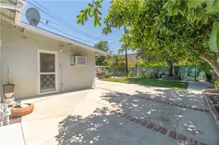 2501 Deodar, Santa Ana, CA 92705 - Photo 31
