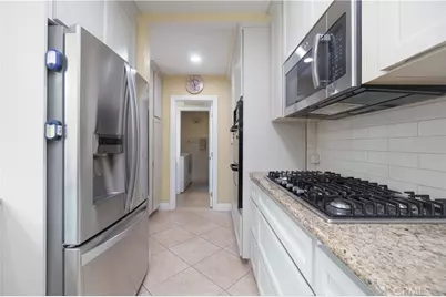 2501 Deodar, Santa Ana, CA 92705 - Photo 13