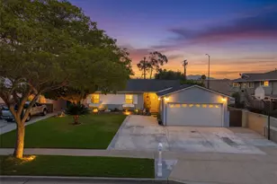 2501 Deodar, Santa Ana, CA 92705 - Photo 49