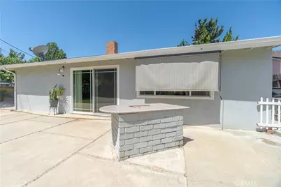 2501 Deodar, Santa Ana, CA 92705 - Photo 35