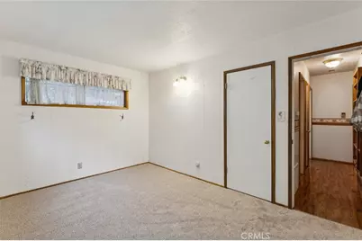 24899 Basel, Crestline, CA 92325 - Photo 17