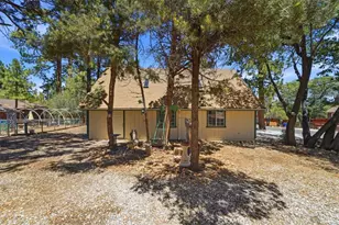368 Imperial, Sugarloaf, CA 92386 - Photo 35