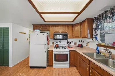 368 Imperial, Sugarloaf, CA 92386 - Photo 15