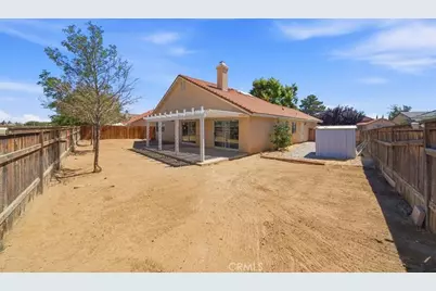 15636 Amber Pointe, Victorville, CA 92394 - Photo 37
