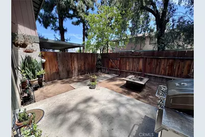 4877 Jackson Street #B, Riverside, CA 92503 - Photo 5
