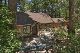 563 E Victoria Ct, Lake Arrowhead, CA 92352 - Photo 37
