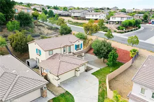 29268 Point Shore Dr, Lake Elsinore, CA 92530 - Photo 3