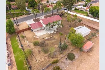 10880 Valley Drive, Riverside, CA 92505 - Photo 39