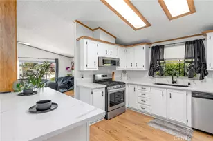 43560 Holder, Hemet, CA 92544 - Photo 5