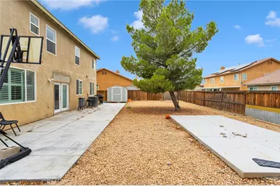 12946 Dos Palmas, Victorville, CA 92392 - Photo 43
