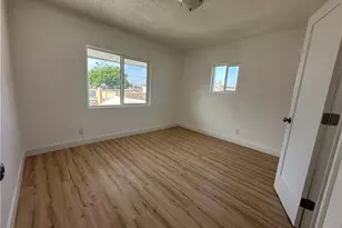 1201 E 78th St, Los Angeles, CA 90001 - Photo 11