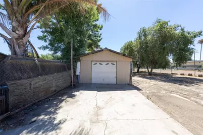 1585 H St, San Bernardino, CA 92405 - Photo 5