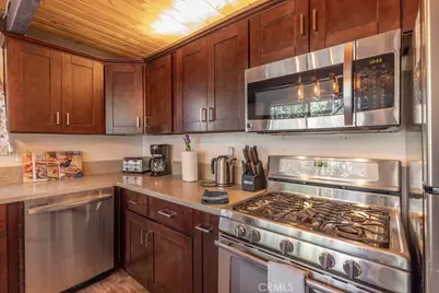 42598 Alta Vista Avenue, Big Bear Lake, CA 92315 - Photo 9