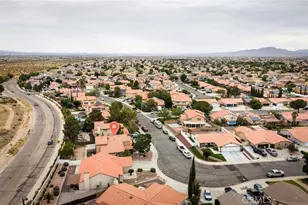 12142 Nugget Ave, Victorville, CA 92392 - Photo 33