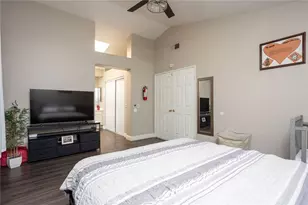 12142 Nugget Ave, Victorville, CA 92392 - Photo 17