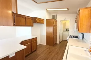 3850 Atlantic Ave, Highland, CA 92346 - Photo 11