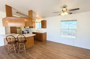 3850 Atlantic Ave, Highland, CA 92346 - Photo 9