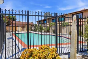 8601 Sunland, Los Angeles, CA 91352 - Photo 43