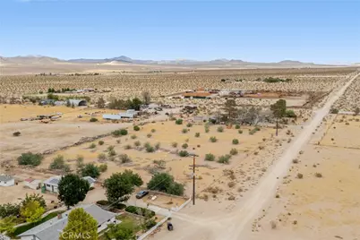 38484 Foothill Road, Lucerne Valley, CA 92356 - Photo 39