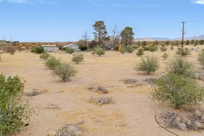 38484 Foothill Road, Lucerne Valley, CA 92356 - Photo 41