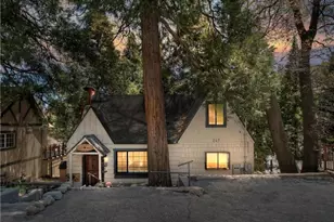 247 Oak Dr, Lake Arrowhead, CA 92352 - Photo 1