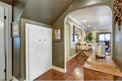 16926 Flanders, Granada Hills, CA 91344 - Photo 21