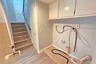 11107 Arminta Street, Los Angeles, CA 91352 - Photo 13