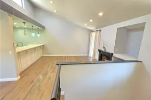 11107 Arminta Street, Los Angeles, CA 91352 - Photo 25