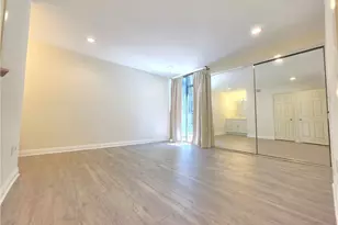 11107 Arminta Street, Los Angeles, CA 91352 - Photo 9