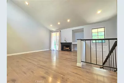 11107 Arminta Street #22, Los Angeles, CA 91352 - Photo 5