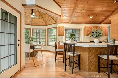 24376 Horst Drive, Crestline, CA 92325 - Photo 7