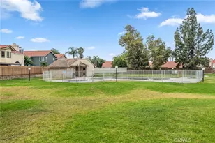 1565 Coulston, San Bernardino, CA 92408 - Photo 33