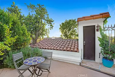 3332 Blair, Los Angeles, CA 90068 - Photo 15