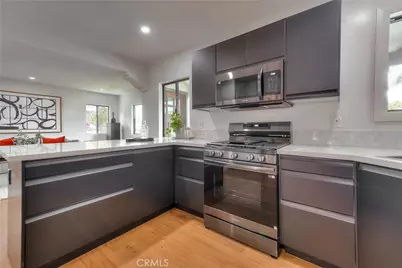 1506 N Niagara, Burbank, CA 91505 - Photo 13