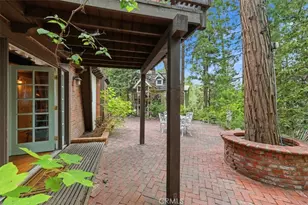 24818 Felsen Dr, Crestline, CA 92325 - Photo 9