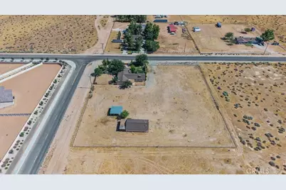 22935 Standing Rock, Apple Valley, CA 92307 - Photo 35