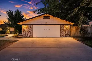 22935 Standing Rock, Apple Valley, CA 92307 - Photo 41
