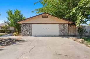 22935 Standing Rock, Apple Valley, CA 92307 - Photo 3