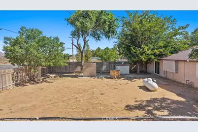 22935 Standing Rock, Apple Valley, CA 92307 - Photo 27