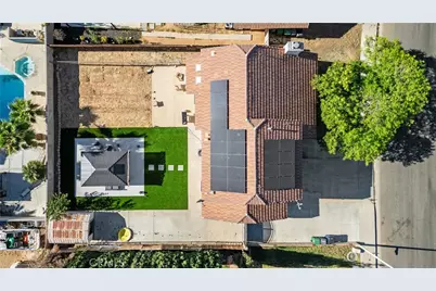 37443 Yorkshire Drive, Palmdale, CA 93550 - Photo 3